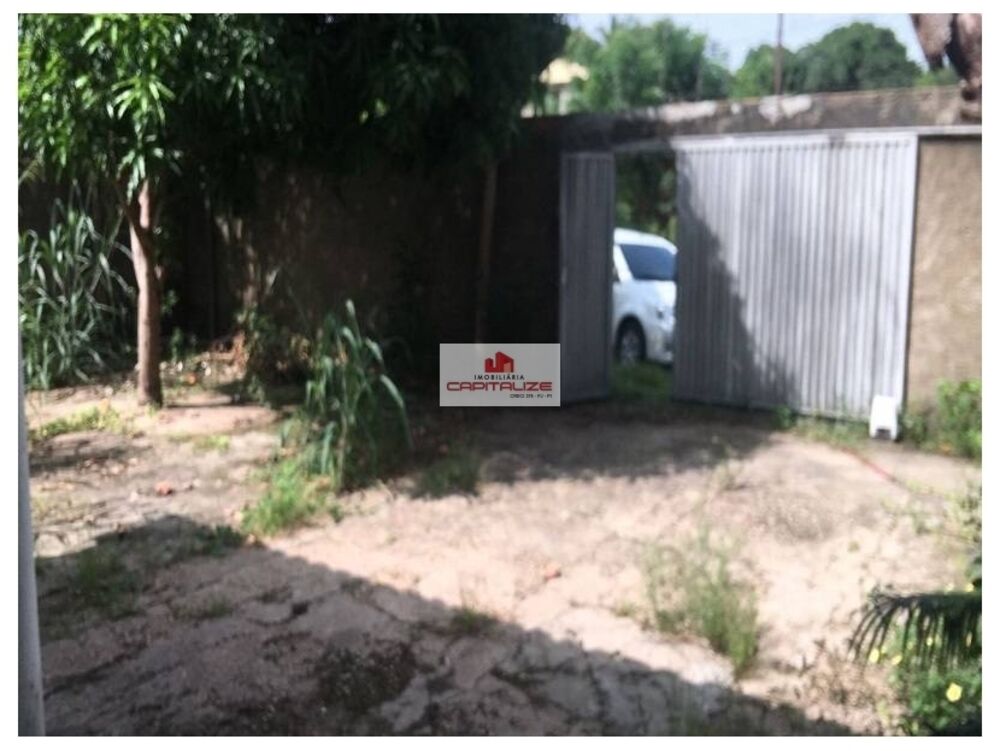 Casa à venda com 2 quartos, 480m² - Foto 7