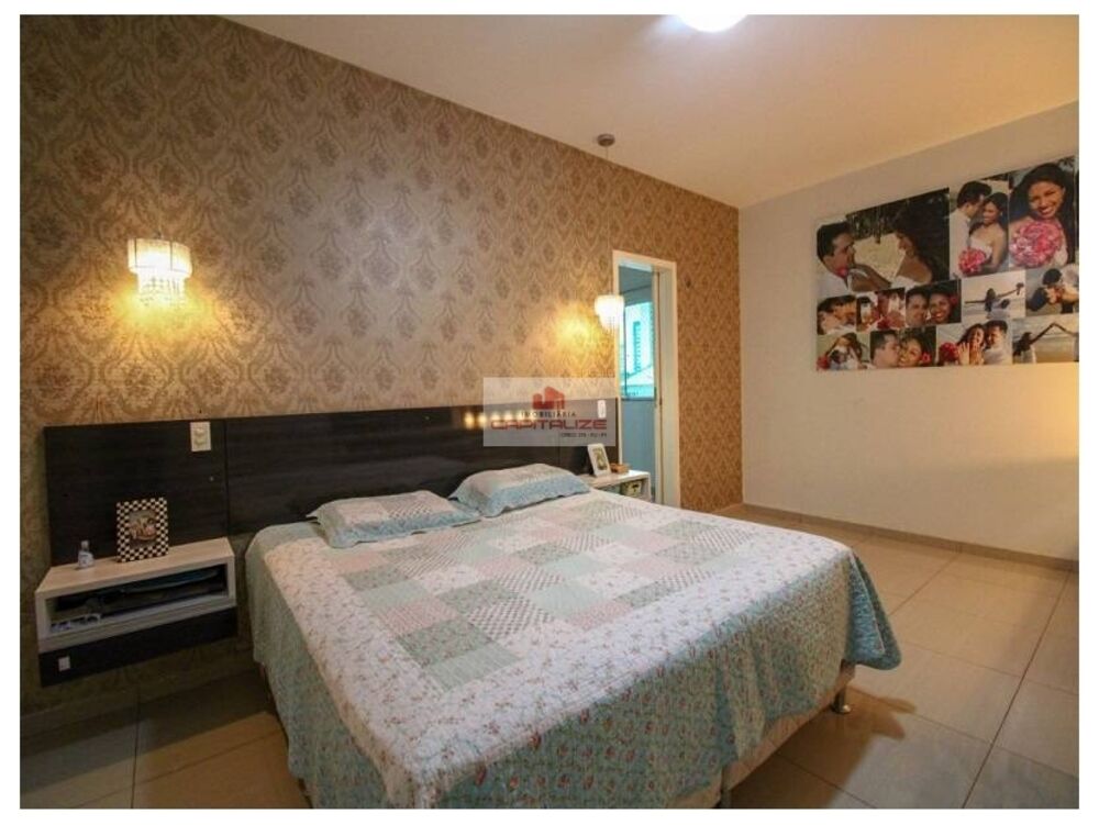 Casa à venda com 4 quartos, 390m² - Foto 11