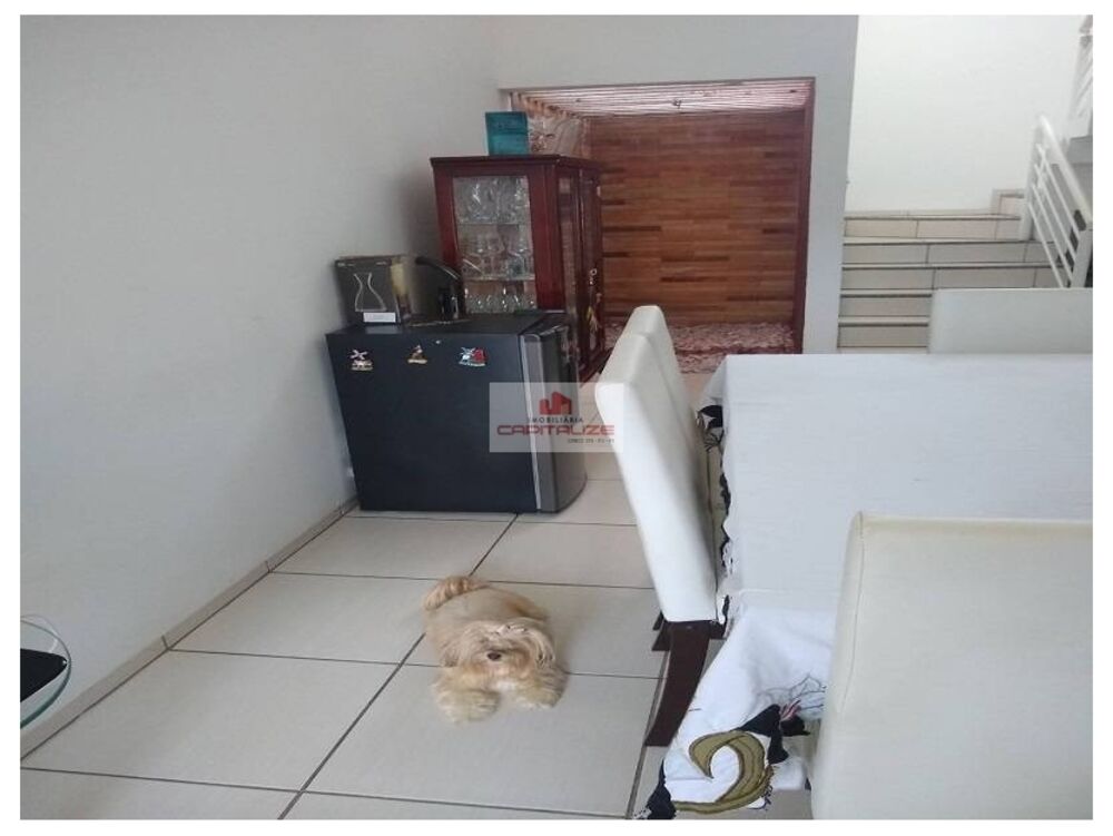 Casa à venda com 4 quartos, 170m² - Foto 6