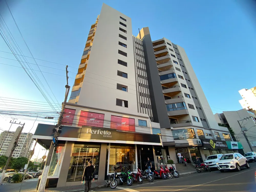Apartamento, 3 quartos, 130 m² - Foto 1