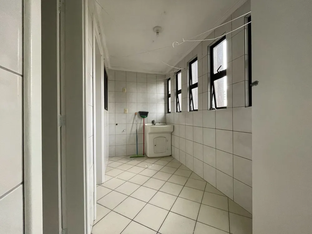 Apartamento, 3 quartos, 130 m² - Foto 4