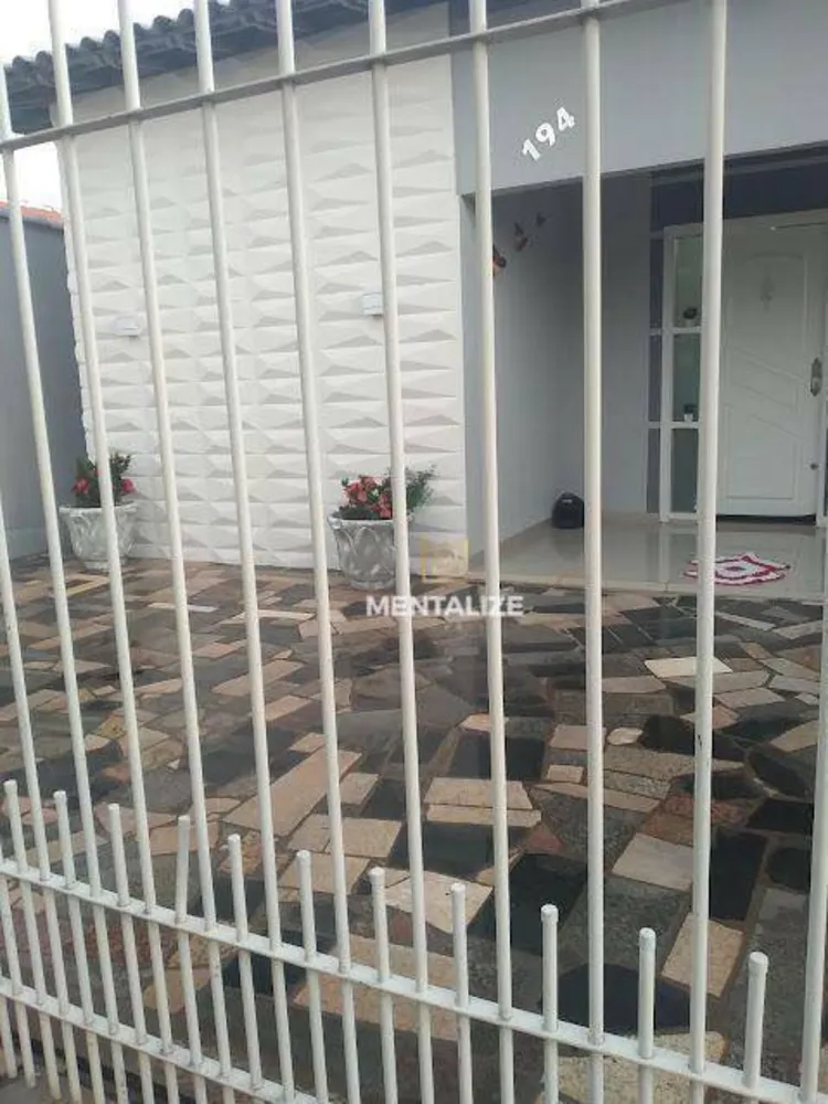 Casa, 3 quartos, 97 m² - Foto 2