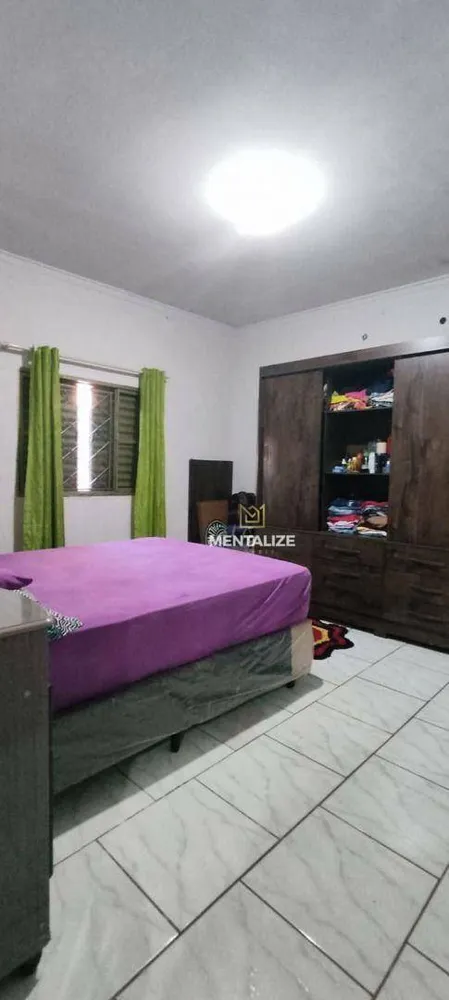 Casa, 3 quartos, 136 m² - Foto 2