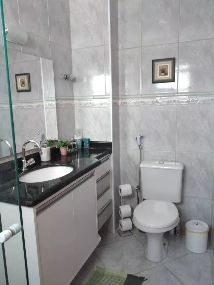 Apartamento à venda com 2 quartos, 75m² - Foto 4