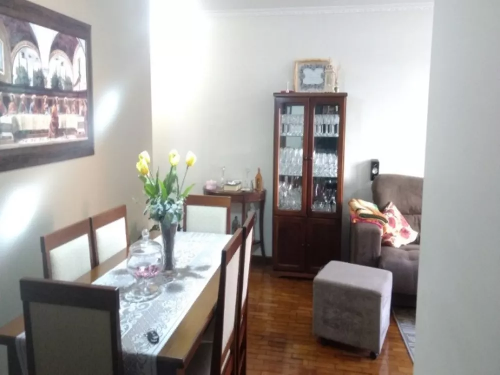 Apartamento à venda com 3 quartos, 82m² - Foto 3