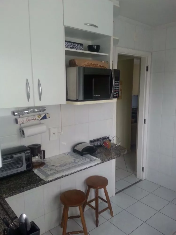 Apartamento à venda com 2 quartos, 64m² - Foto 1