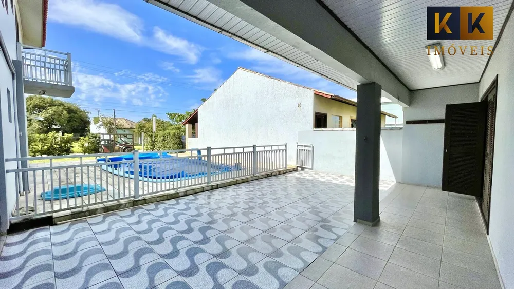 Casa, 8 quartos, 300 m² - Foto 4