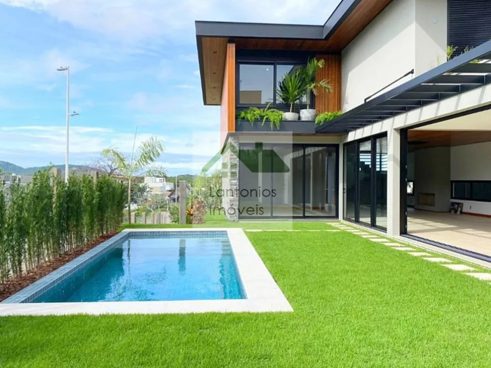 Casa, 4 quartos, 606 m² - Foto 1