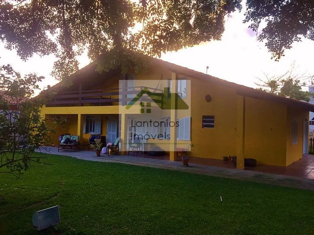 Casa, 5 quartos, 260 m² - Foto 1