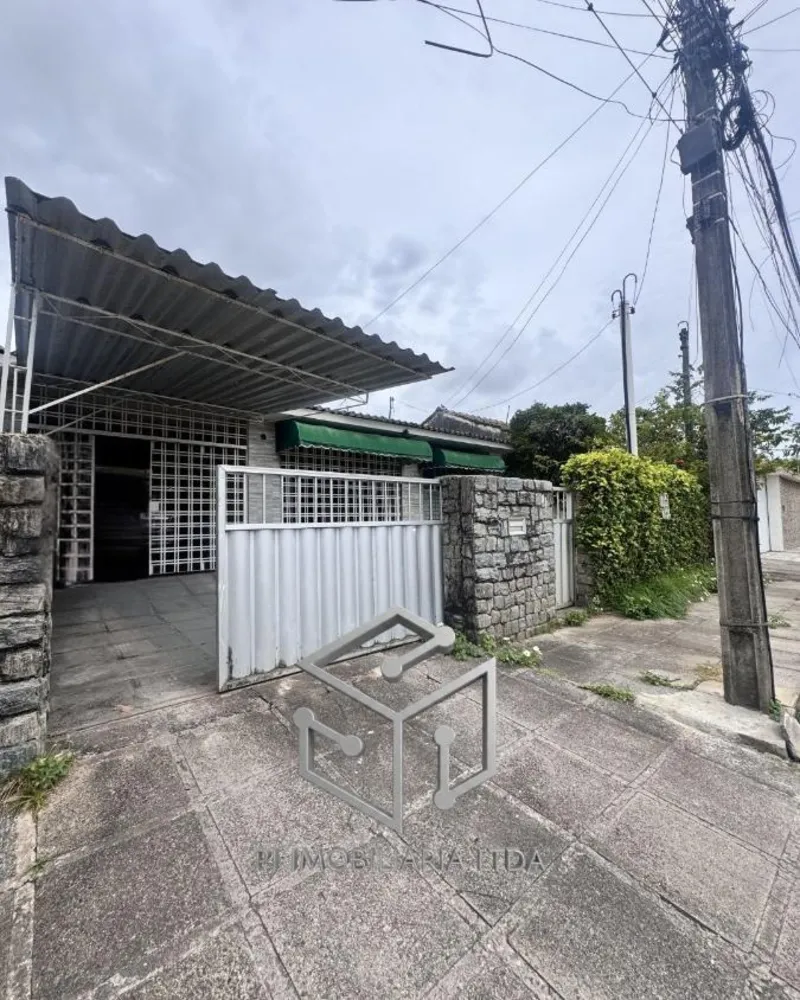 Casa, 5 quartos, 250 m² - Foto 1