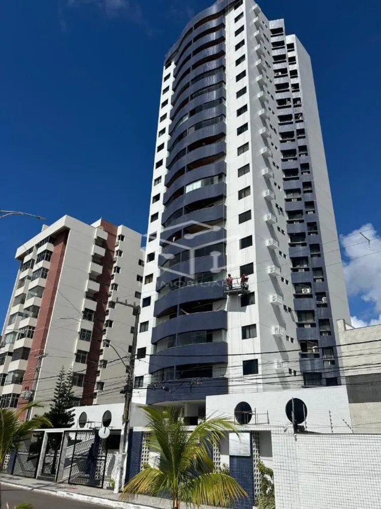 Apartamento, 3 quartos, 130 m² - Foto 1