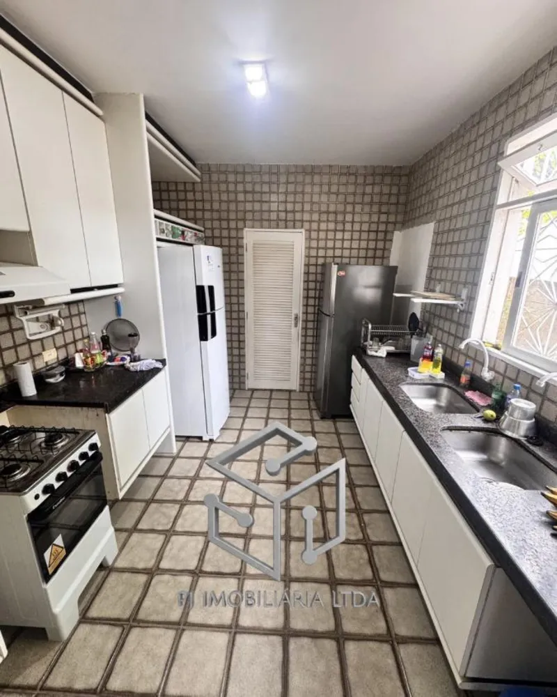 Casa, 6 quartos, 350 m² - Foto 5