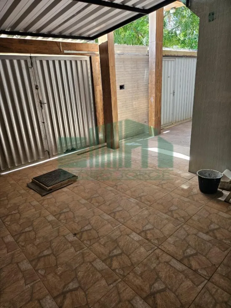 Casa, 3 quartos, 200 m² - Foto 2