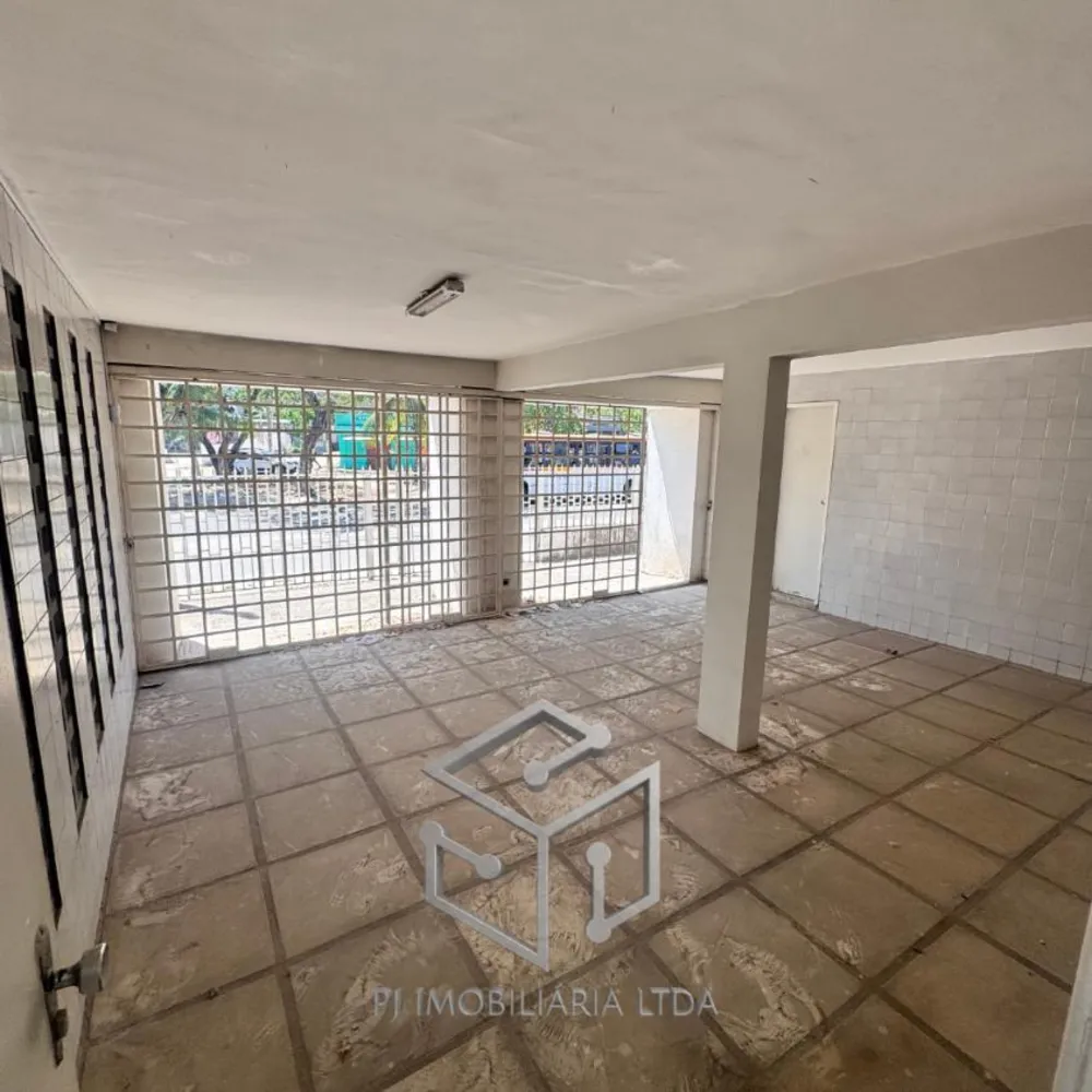 Casa, 4 quartos, 398 m² - Foto 2