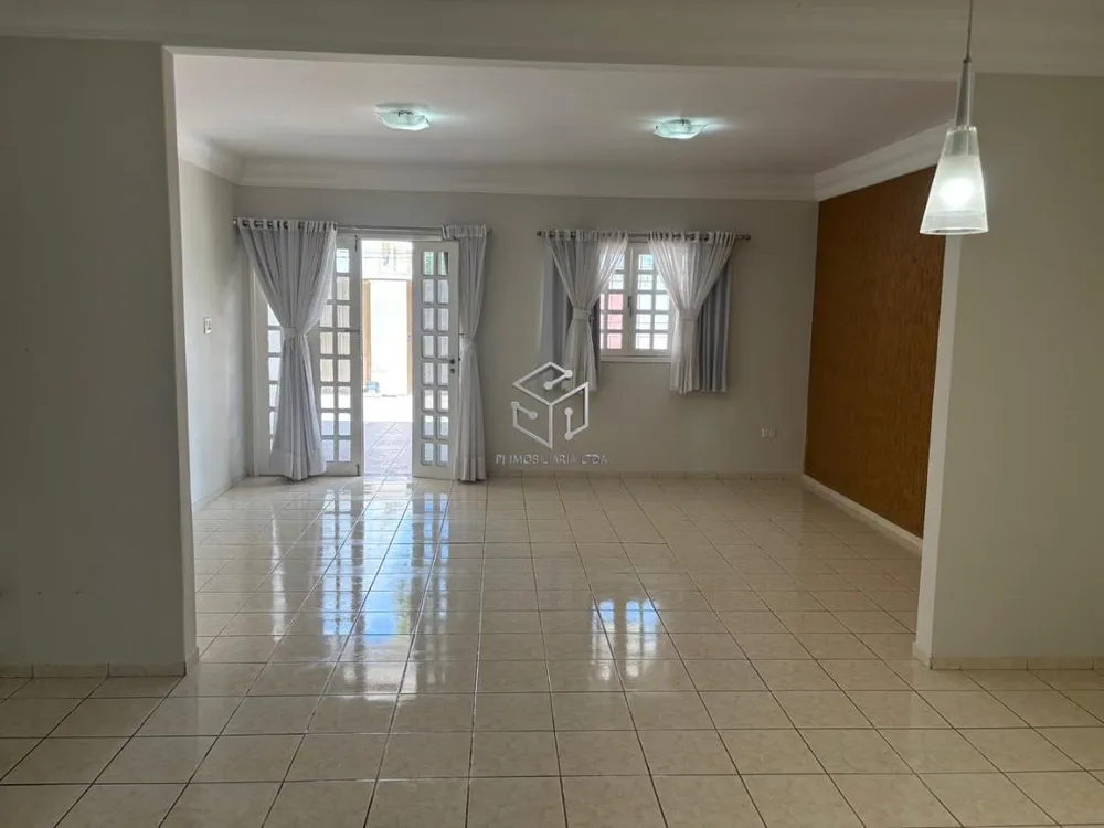 Casa, 4 quartos, 298 m² - Foto 4