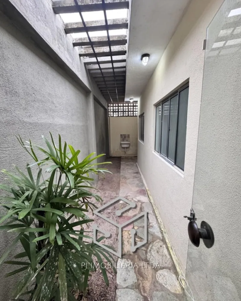 Casa, 3 quartos, 204 m² - Foto 2