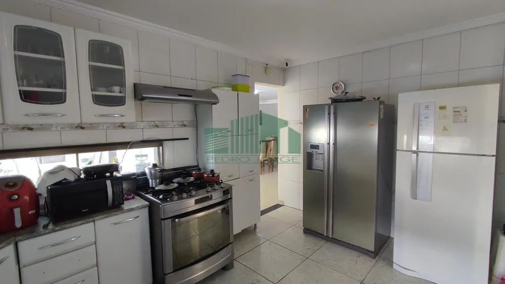 Casa, 5 quartos, 400 m² - Foto 2