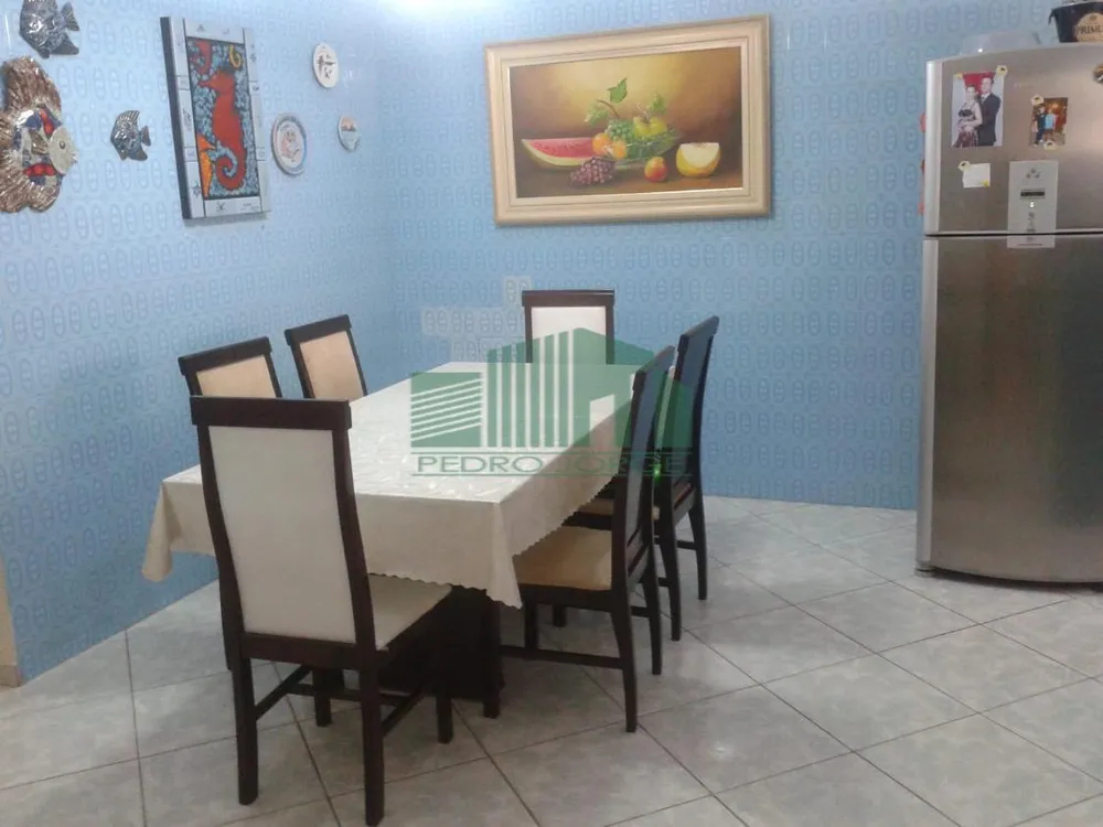 Casa, 4 quartos, 230 m² - Foto 3