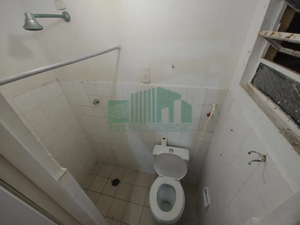 Casa, 5 quartos, 202 m² - Foto 2