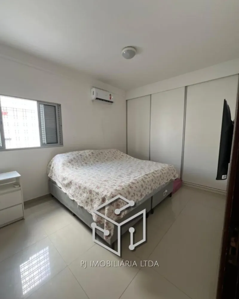 Casa, 3 quartos, 200 m² - Foto 4