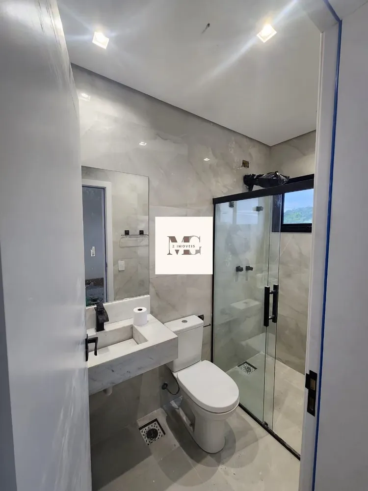 Casa, 3 quartos, 250 m² - Foto 11