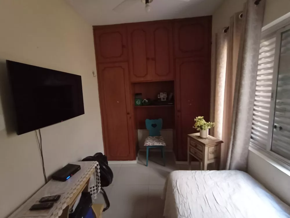 Sobrado à venda com 3 quartos, 300m² - Foto 14