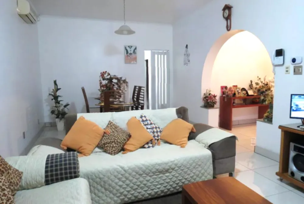 Casa, 5 quartos, 382 m² - Foto 1