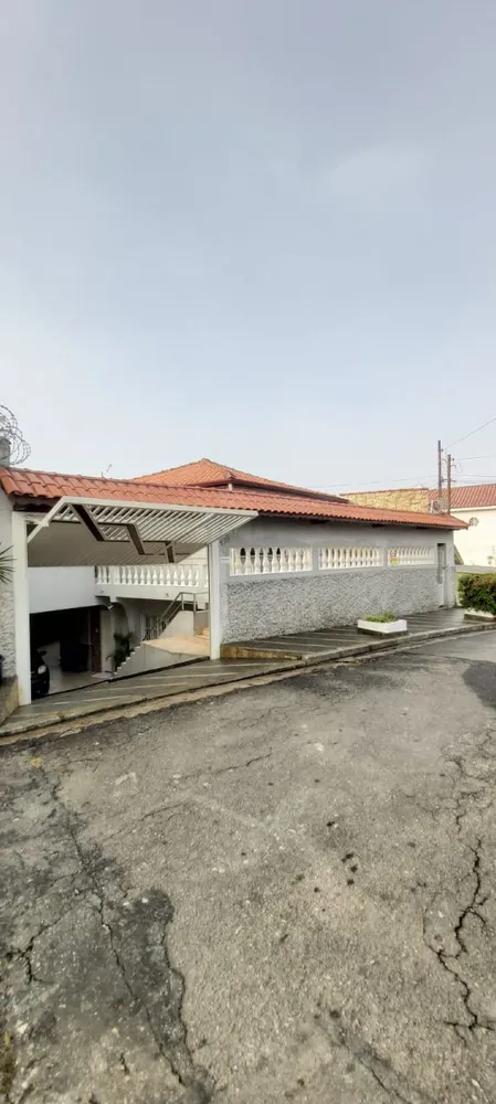 Casa, 3 quartos, 300 m² - Foto 1