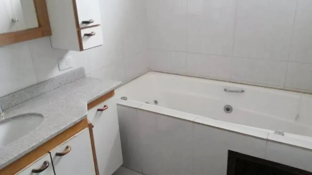 Sobrado, 4 quartos, 220 m² - Foto 1