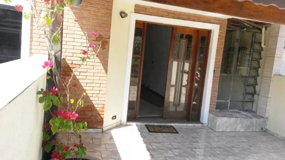 Sobrado, 4 quartos, 220 m² - Foto 2