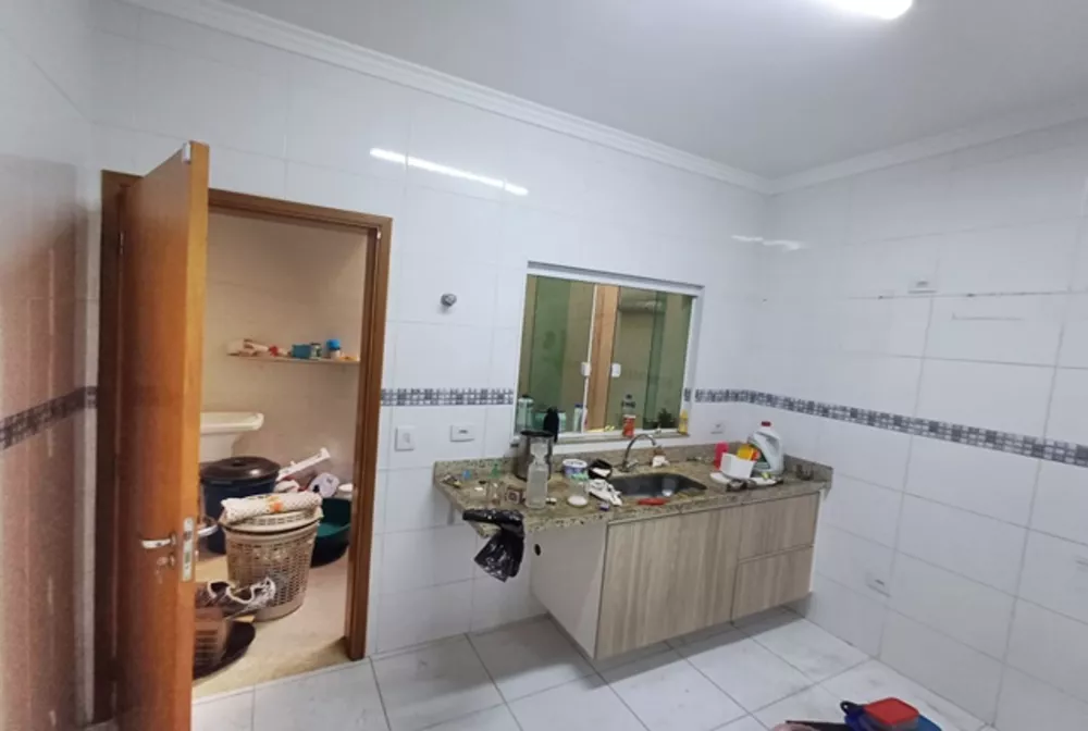 Sobrado à venda com 2 quartos, 110m² - Foto 3