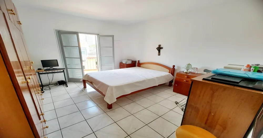 Casa, 4 quartos, 152 m² - Foto 1
