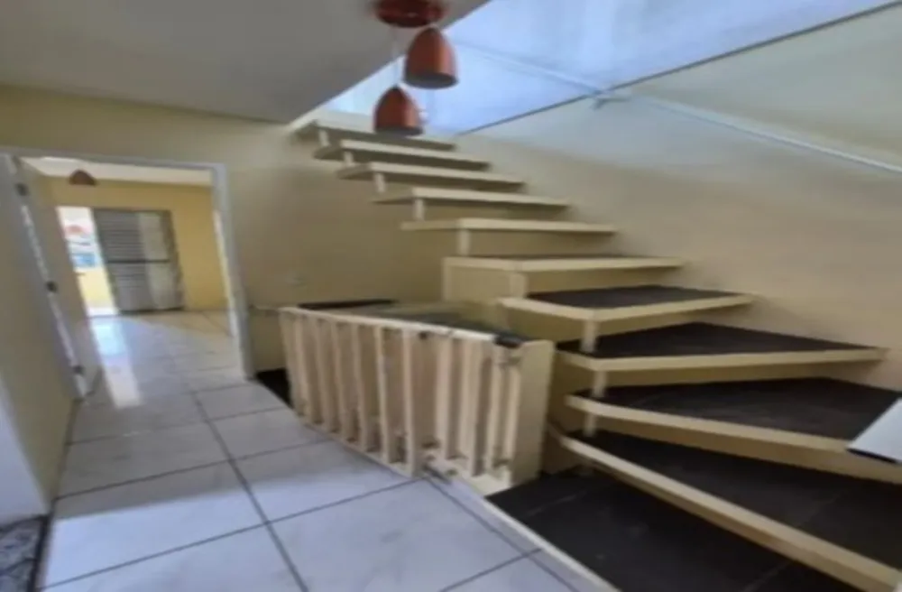 Sobrado, 3 quartos, 180 m² - Foto 2