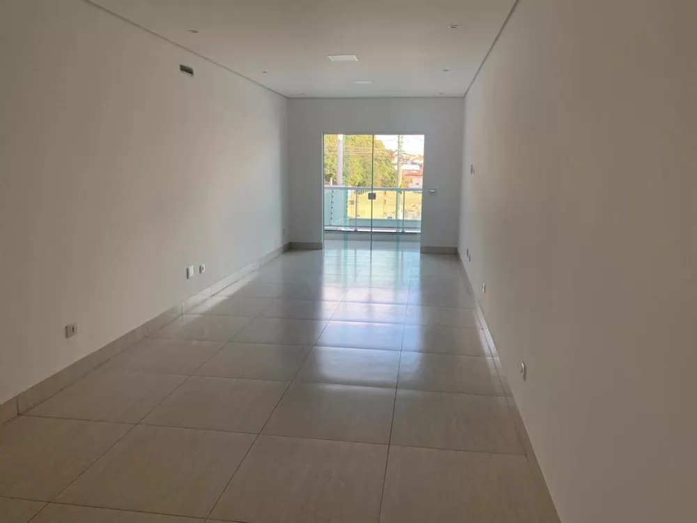 Sobrado à venda com 3 quartos, 170m² - Foto 1