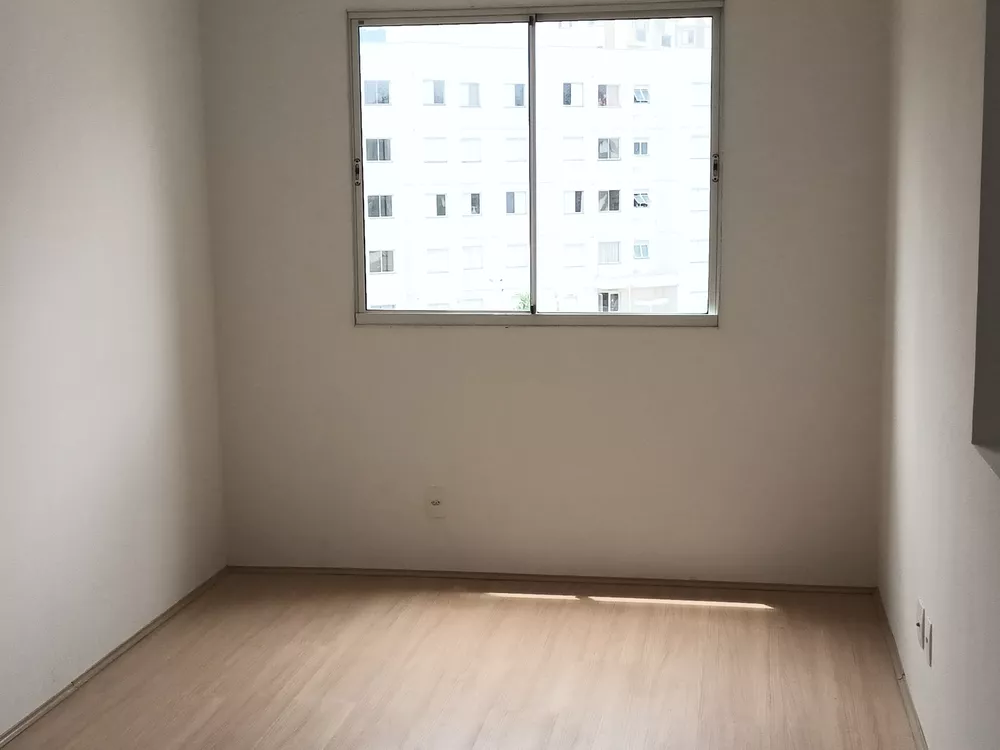 Apartamento à venda com 2 quartos, 44m² - Foto 3