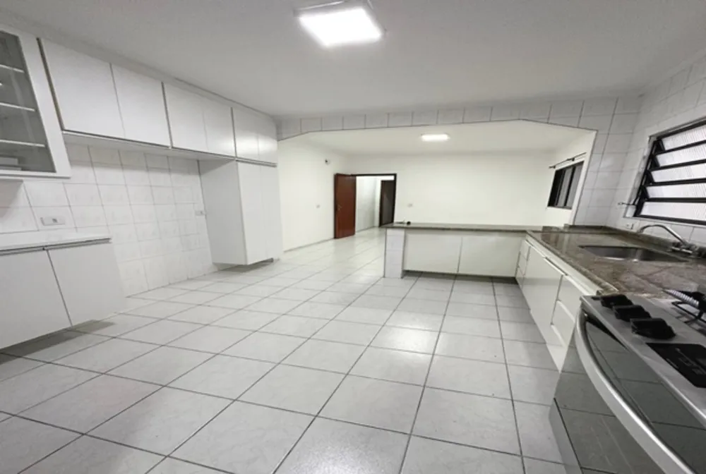 Sobrado, 4 quartos, 180 m² - Foto 3