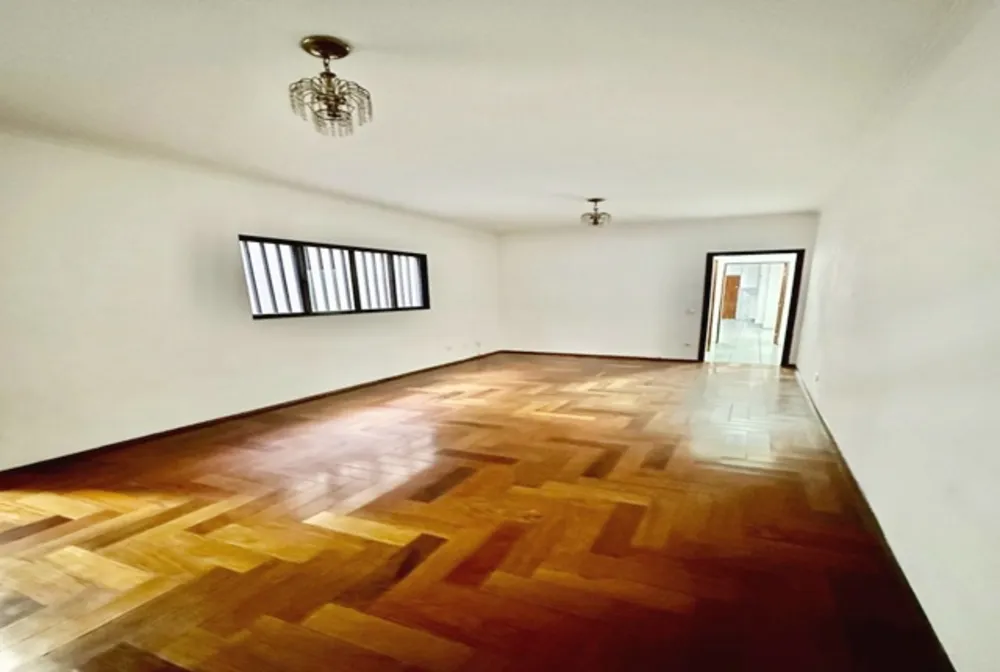 Sobrado, 4 quartos, 180 m² - Foto 1