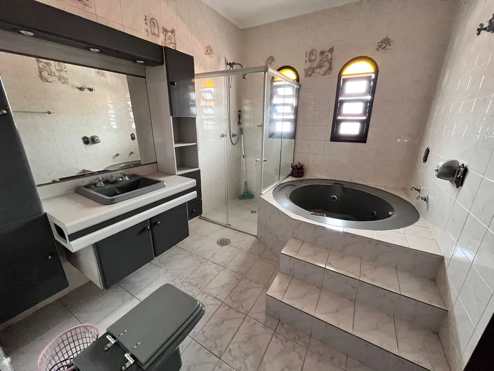 Sobrado, 5 quartos, 344 m² - Foto 4