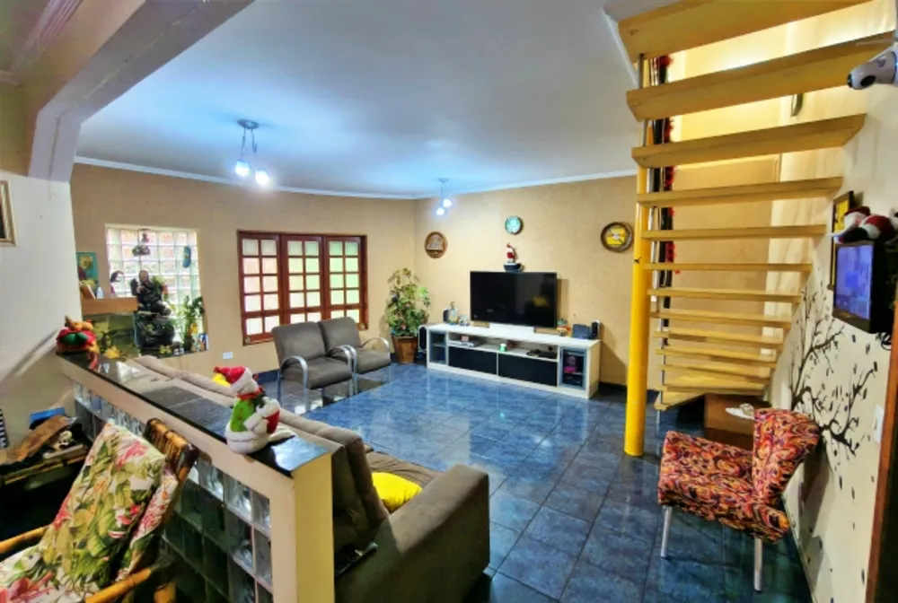 Sobrado, 3 quartos, 200 m² - Foto 3