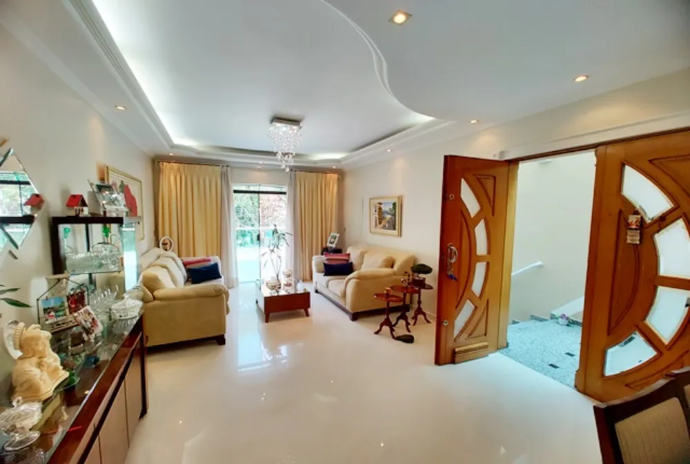 Sobrado, 3 quartos, 250 m² - Foto 2