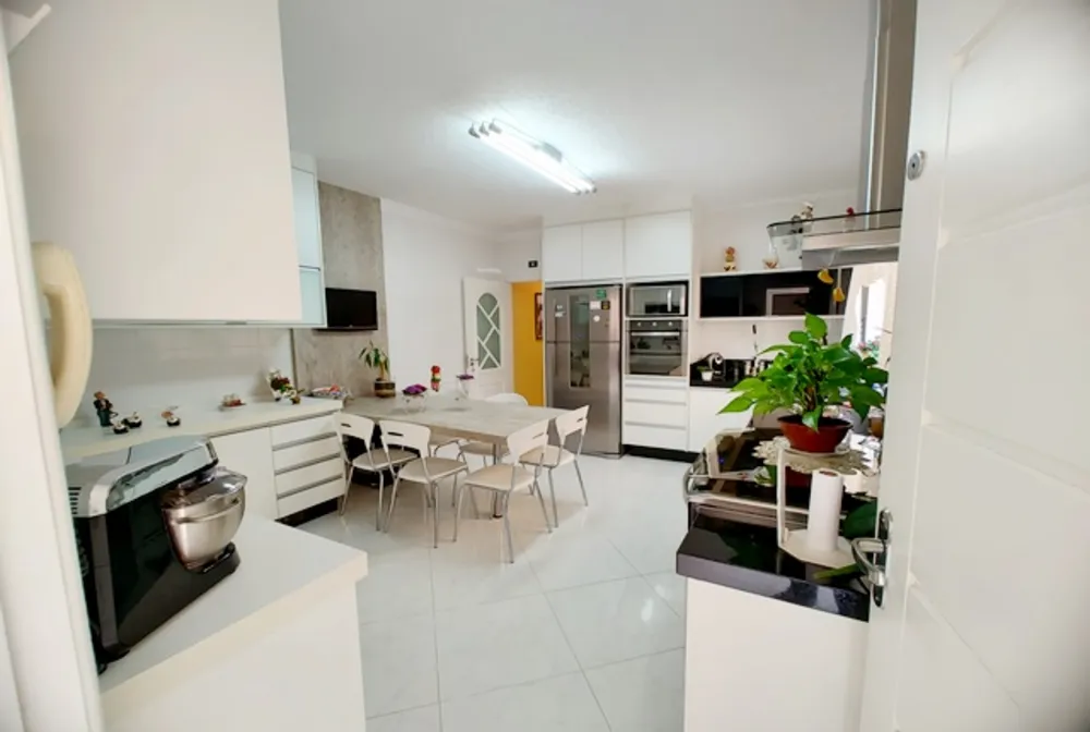 Sobrado, 3 quartos, 250 m² - Foto 3