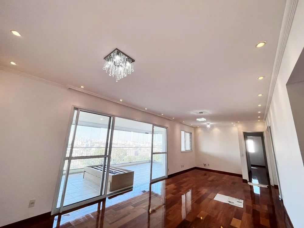 Apartamento, 3 quartos, 131 m² - Foto 1