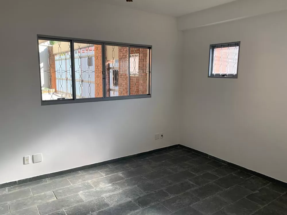 Sobrado à venda com 3 quartos, 138m² - Foto 2