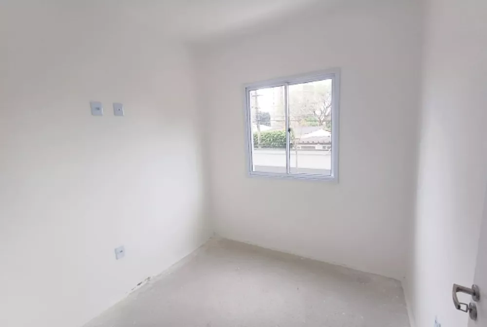 Apartamento à venda com 2 quartos, 33m² - Foto 3