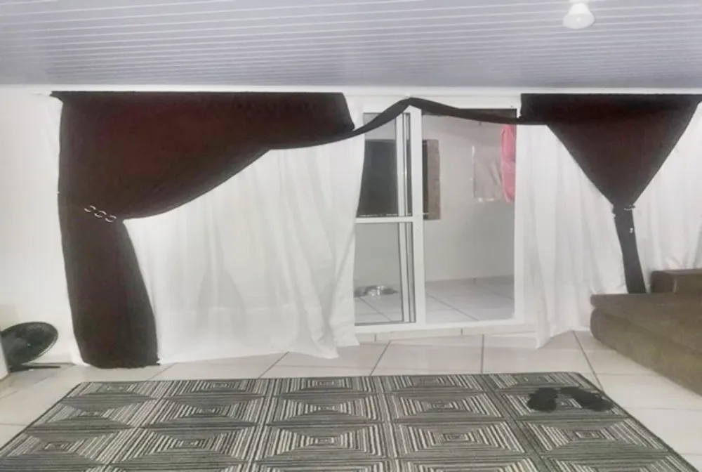 Casa, 6 quartos, 170 m² - Foto 3