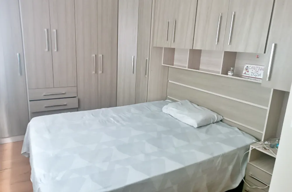 Sobrado, 6 quartos, 130 m² - Foto 1