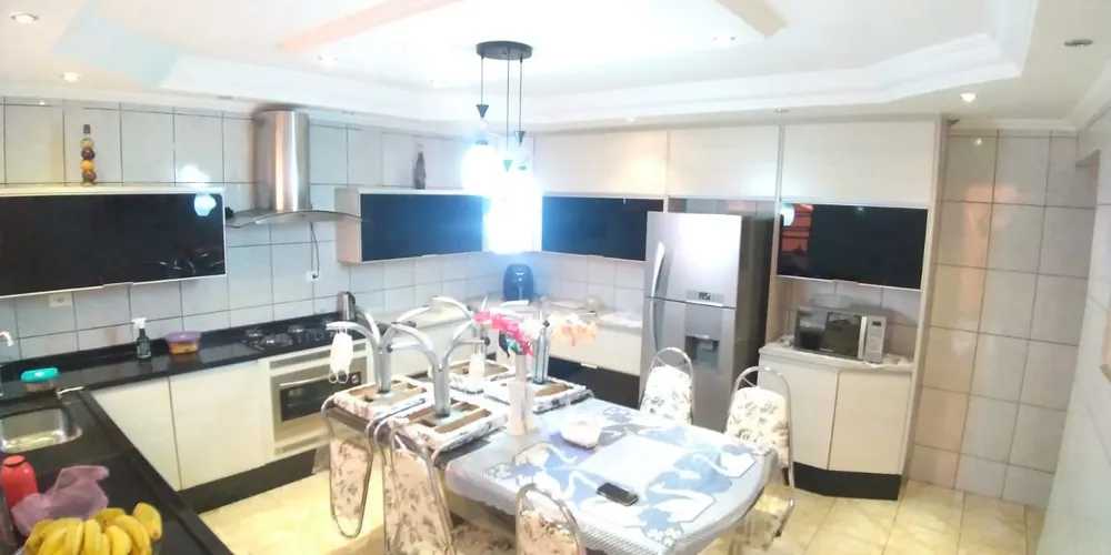 Sobrado, 3 quartos, 190 m² - Foto 2