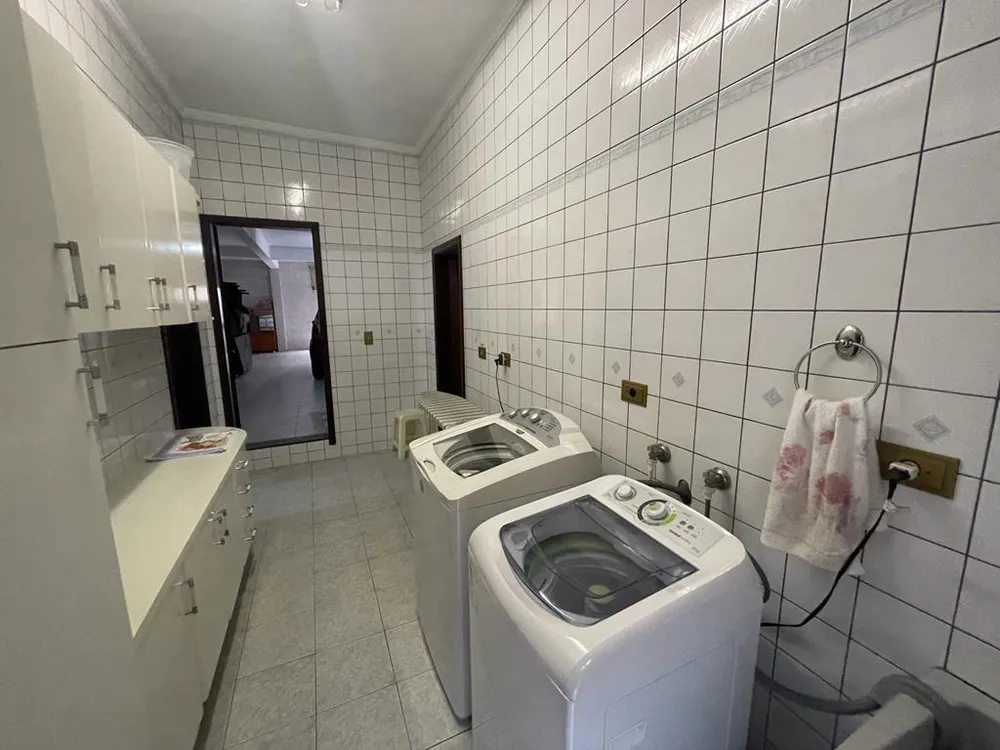 Sobrado, 3 quartos, 241 m² - Foto 4