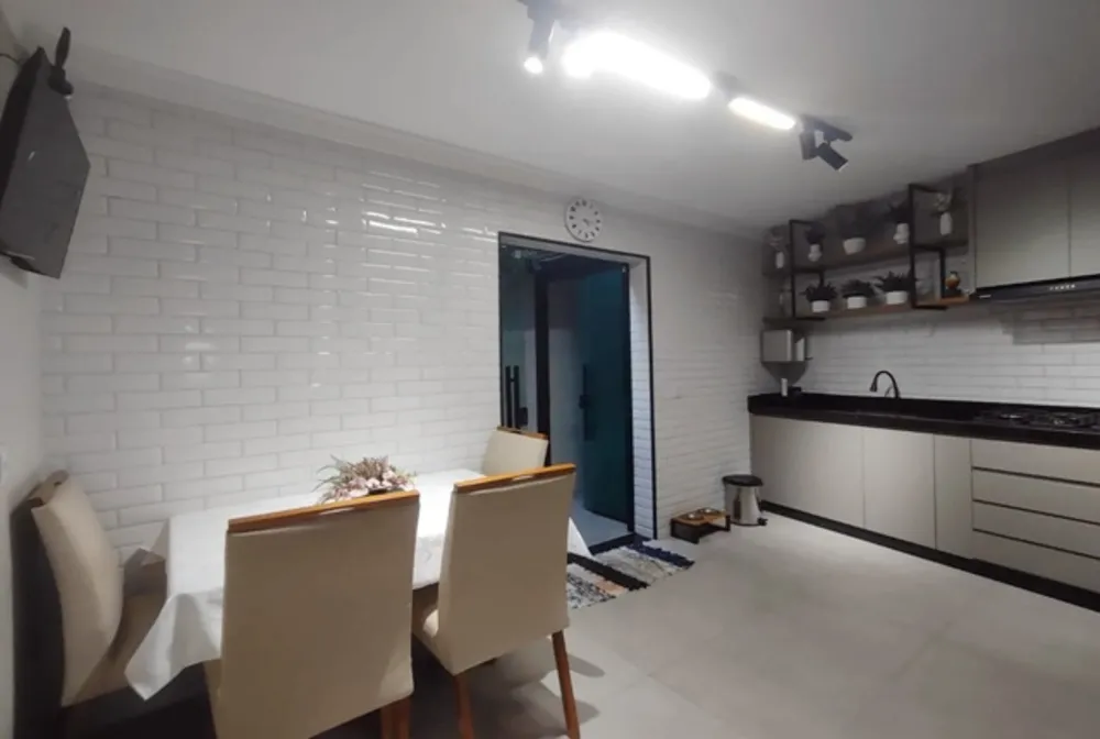 Sobrado, 2 quartos, 100 m² - Foto 1