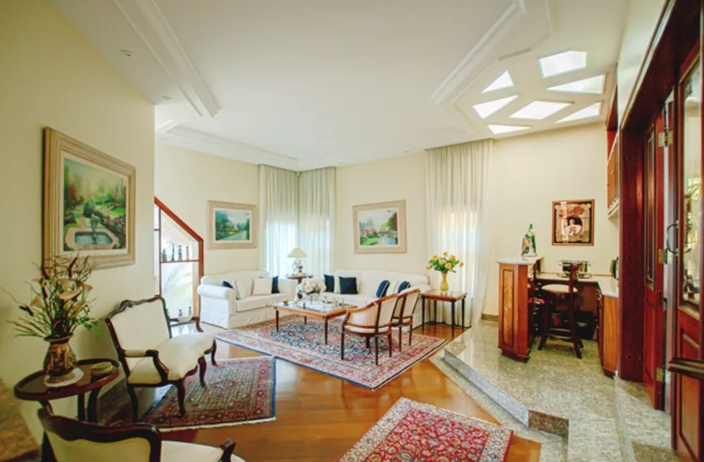 Sobrado, 4 quartos, 446 m² - Foto 1